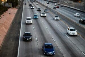 Tucson, AZ – Injuries Reported in Crash on N Camino De La Tierra
