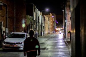 Tucson, AZ – Pedestrian Injured in Crash on S 6th Ave near W 44th St